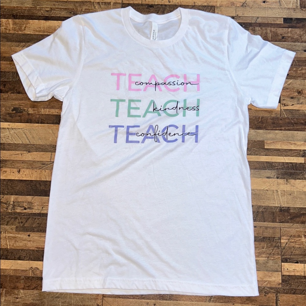🩶5/$30 Bella Canvas White Teach Short Sleeve T-shirt Size Medium